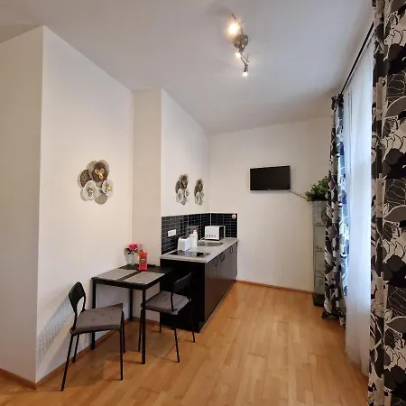 Reznicka Lejlighed Prag